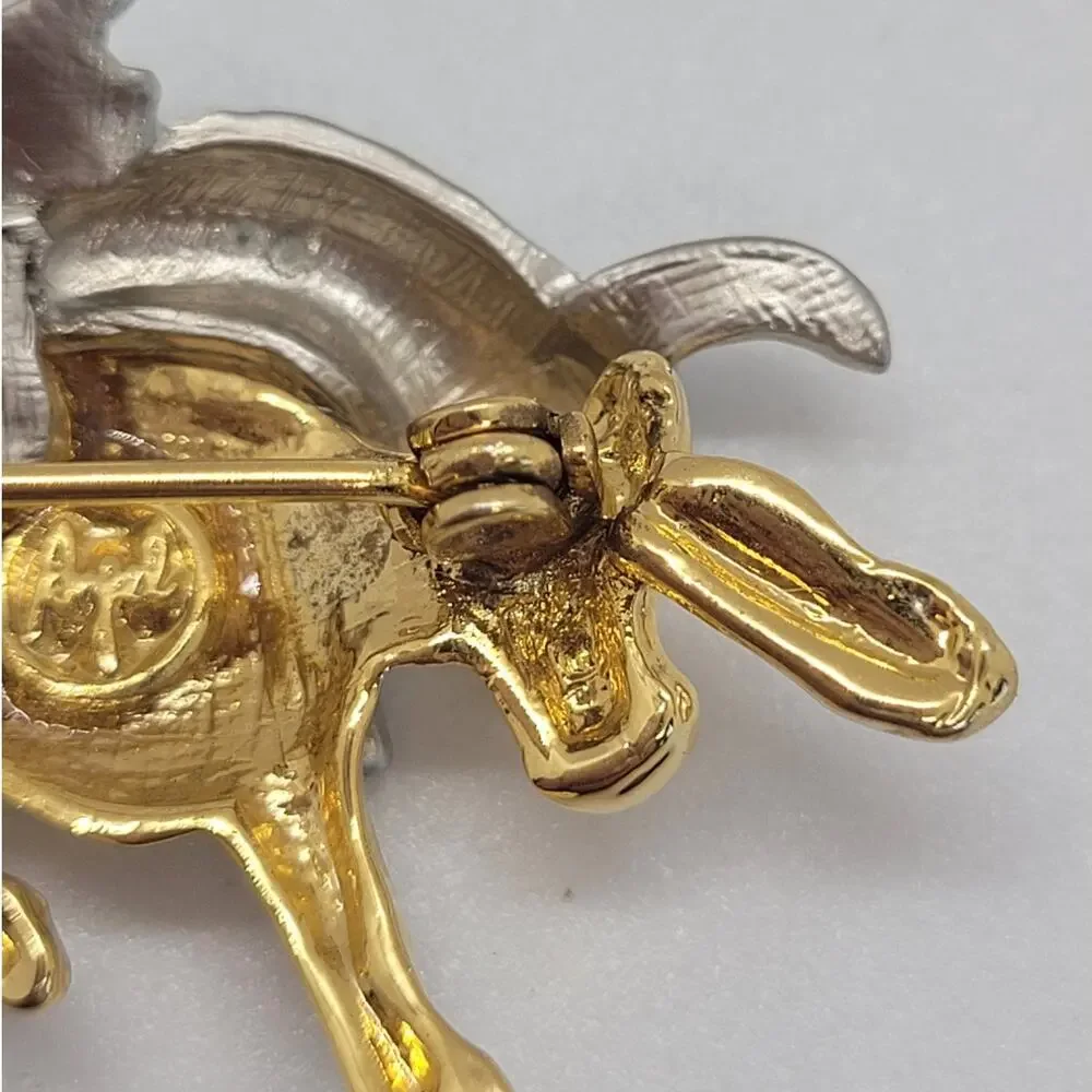 Taurus Bull Brooch Gold‎ Silver Zodiac Pin Angel Vintage Statement
